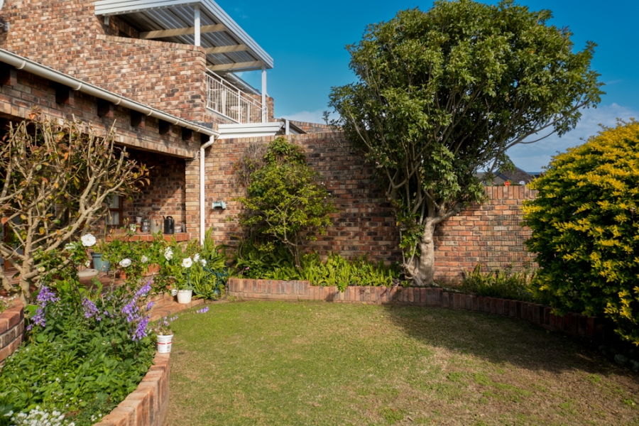 3 Bedroom Property for Sale in Humewood Eastern Cape